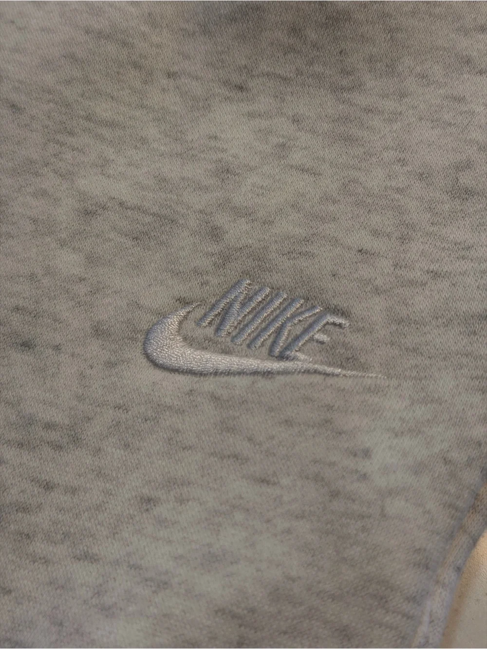 NWT Nike Standard Fit Taper Leg Feather Gray/White w/Drawstring Size Large